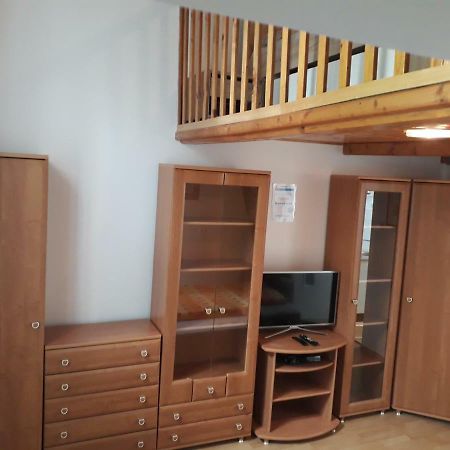Apartman Pavilon D-Peter วิสโซเค ดาตรี ภายนอก รูปภาพ